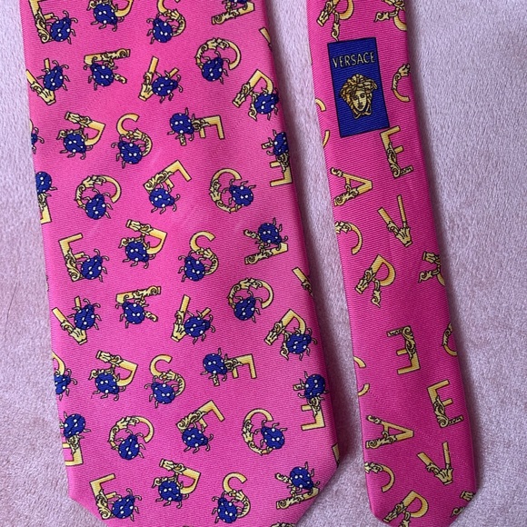 Versace Pink Ladybug tie RARE - Picture 7 of 7